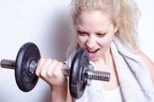 仕事するのに金髪じゃダメなの?黒髪でもクズはたくさんいるよ!