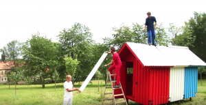 たった12万円で買える3人がかりで3時間で建てられてしまう家