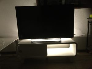 照明の力って凄い！間接照明だけで部屋がお洒落になった