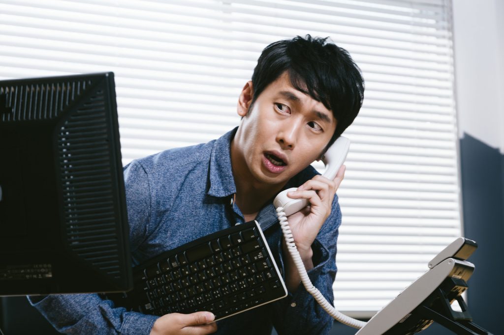 会社に固定電話って本当に必要なのだろうか？