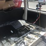 車のエアコンのクーラーが冷えないと感じたらエアコン用ガスの補充をしよう!