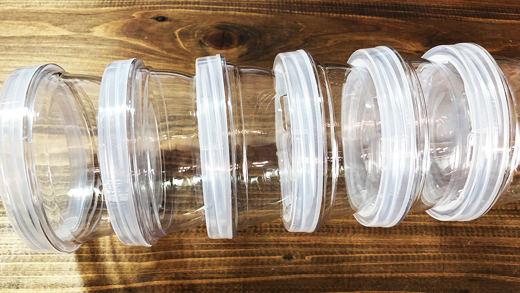 ダイソー100均連結出来る保存容器